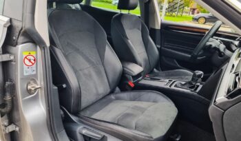 VOLKSWAGEN Arteon  | 4×4 (doł. automatycznie) | Automatyczna | 200 KM | Niebieski full