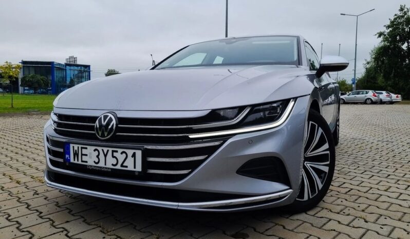 VOLKSWAGEN Arteon  | 4×4 (doł. automatycznie) | Automatyczna | 200 KM | Niebieski full