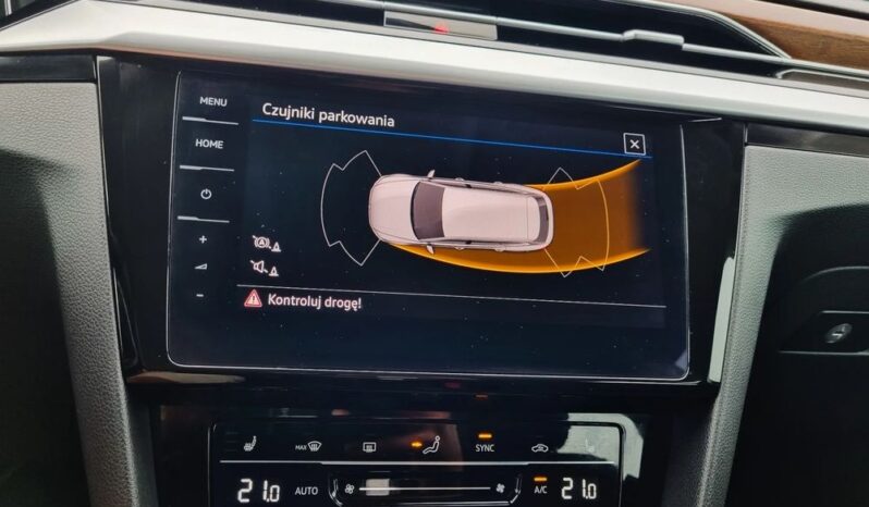 VOLKSWAGEN Arteon  | 4×4 (doł. automatycznie) | Automatyczna | 200 KM | Niebieski full