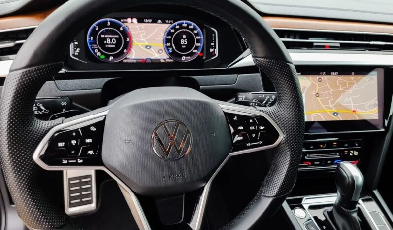 VOLKSWAGEN Arteon  | 4×4 (doł. automatycznie) | Automatyczna | 200 KM | Niebieski full