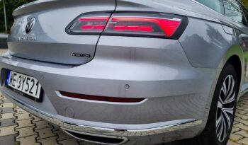 VOLKSWAGEN Arteon  | 4×4 (doł. automatycznie) | Automatyczna | 200 KM | Niebieski full