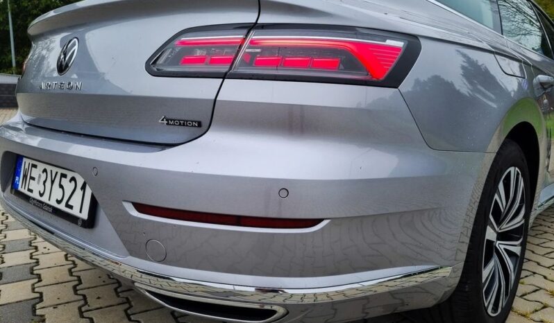 VOLKSWAGEN Arteon  | 4×4 (doł. automatycznie) | Automatyczna | 200 KM | Niebieski full