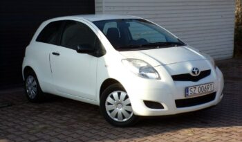 TOYOTA Yaris  | FWD (przód) | Manualna | 70 KM | Biały full