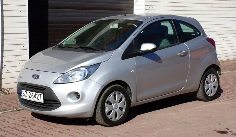 FORD KA  | FWD (przód) | Manualna | 70 KM | Srebrny full