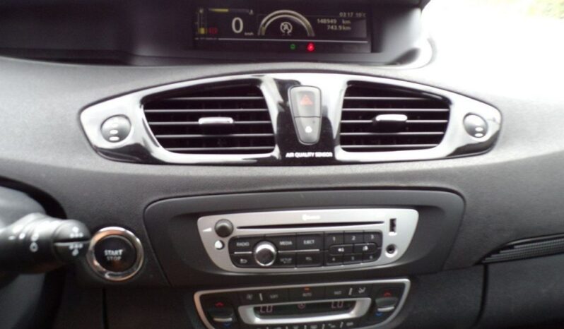 RENAULT Grand Scenic  | FWD (przód) | Manualna | 115 KM | Srebrny full