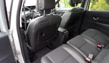 RENAULT Grand Scenic  | FWD (przód) | Manualna | 115 KM | Srebrny full