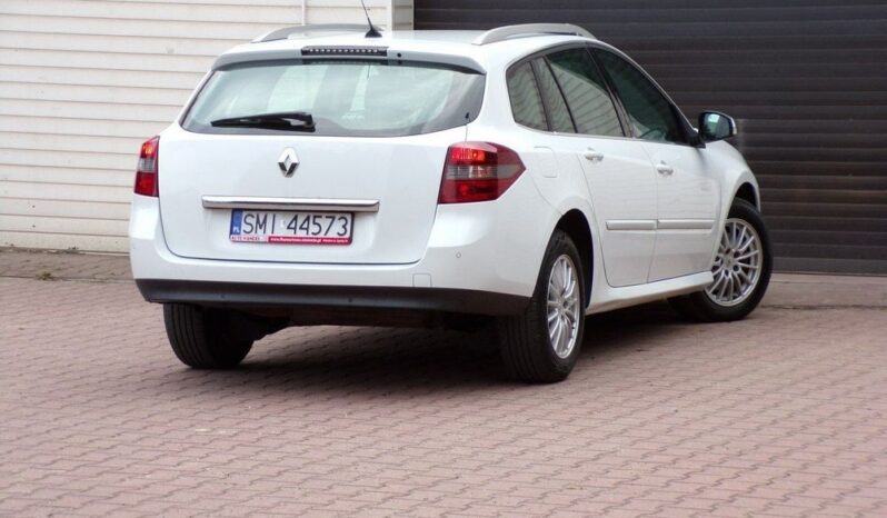 RENAULT Laguna  | FWD (przód) | Manualna | 141 KM | Biały full