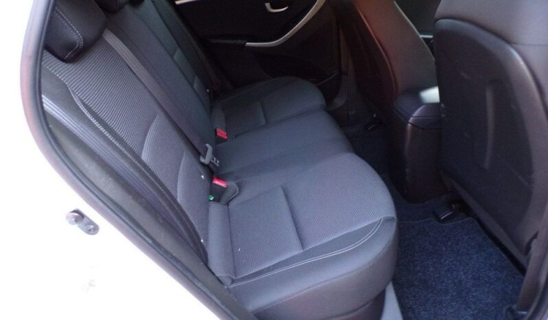 HYUNDAI I30  | FWD (przód) | Automatyczna | 110 KM | Biały full