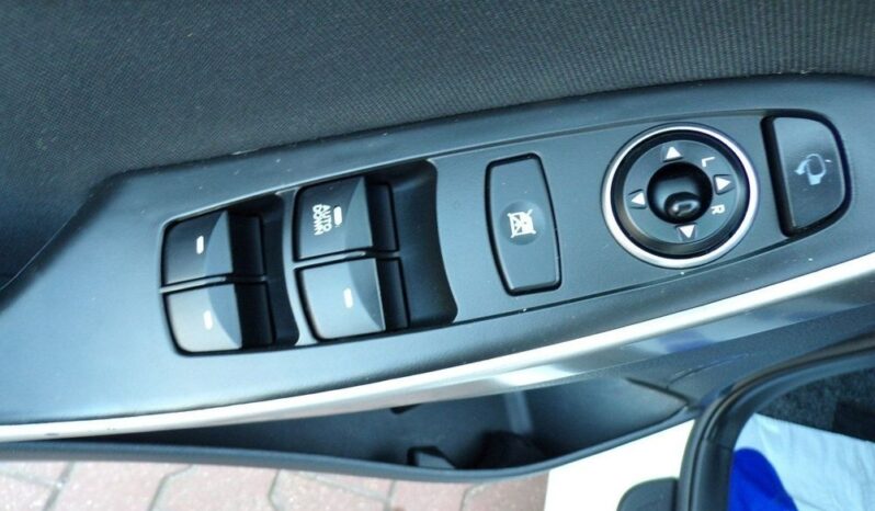 HYUNDAI I30  | FWD (przód) | Automatyczna | 110 KM | Biały full