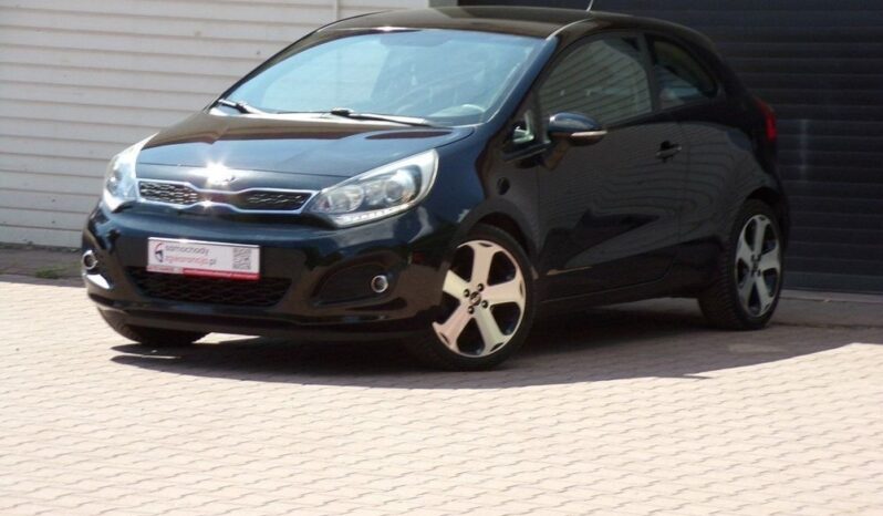 KIA Rio  | FWD (przód) | Manualna | 86 KM | Czarny full