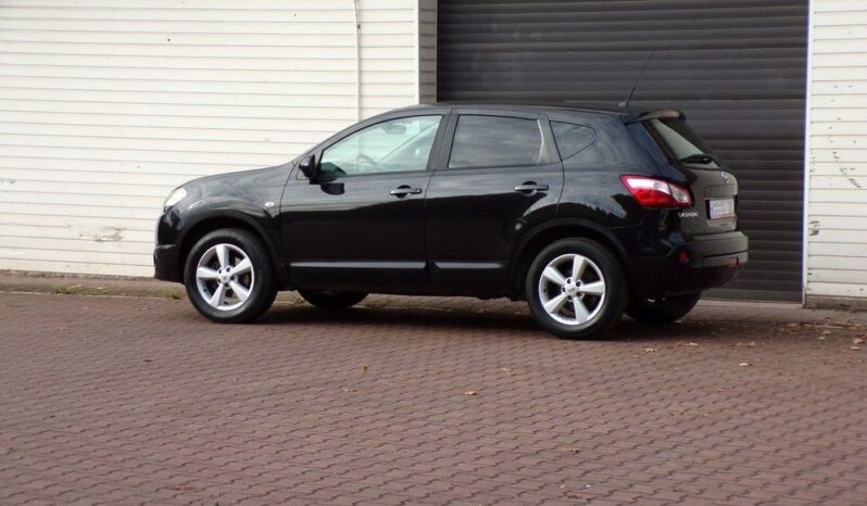 NISSAN Qashqai  | FWD (przód) | Manualna | 141 KM | Czarny full