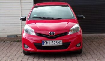 TOYOTA Yaris  | FWD (przód) | Manualna | 70 KM | Czerwony full