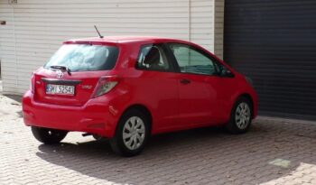 TOYOTA Yaris  | FWD (przód) | Manualna | 70 KM | Czerwony full