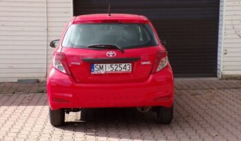 TOYOTA Yaris  | FWD (przód) | Manualna | 70 KM | Czerwony full