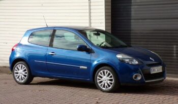 RENAULT Clio  | FWD (przód) | Manualna | 74 KM | Niebieski full