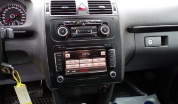 VOLKSWAGEN Touran  | FWD (przód) | Automatyczna | 170 KM | Czarny full