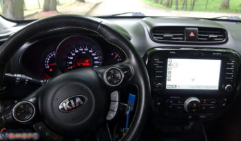 KIA Soul  | FWD (przód) | Manualna | 132 KM | Czerwony full