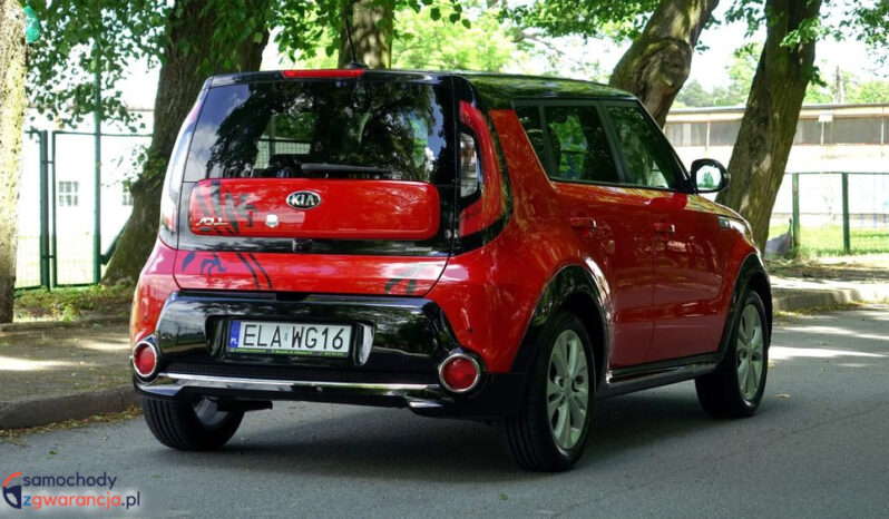 KIA Soul  | FWD (przód) | Manualna | 132 KM | Czerwony full