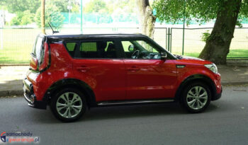 KIA Soul  | FWD (przód) | Manualna | 132 KM | Czerwony full