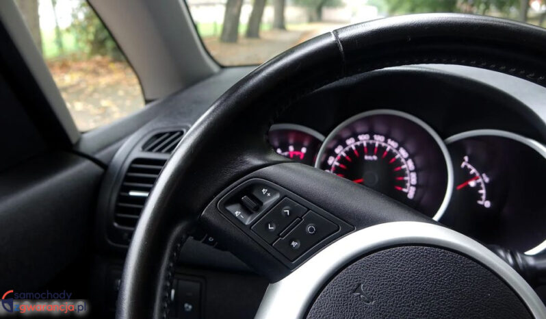 KIA Venga  | FWD (przód) | Manualna | 128 KM | Czarny full