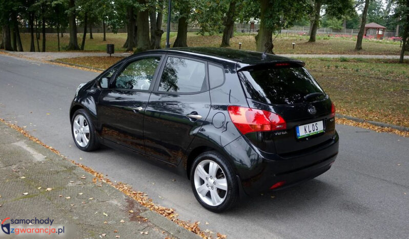 KIA Venga  | FWD (przód) | Manualna | 128 KM | Czarny full