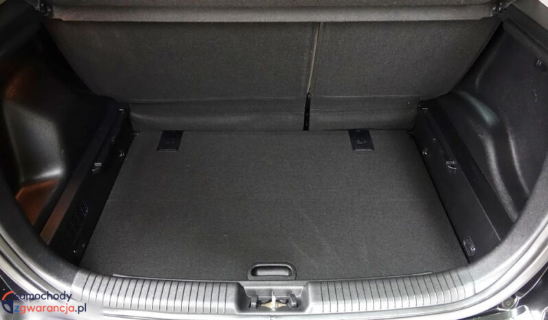 KIA Venga  | FWD (przód) | Manualna | 128 KM | Czarny full