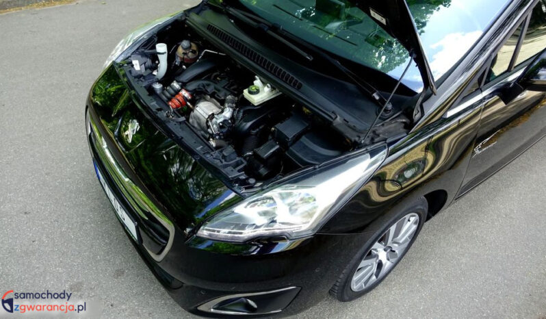 PEUGEOT 5008  | FWD (przód) | Manualna | 156 KM | Czarny full