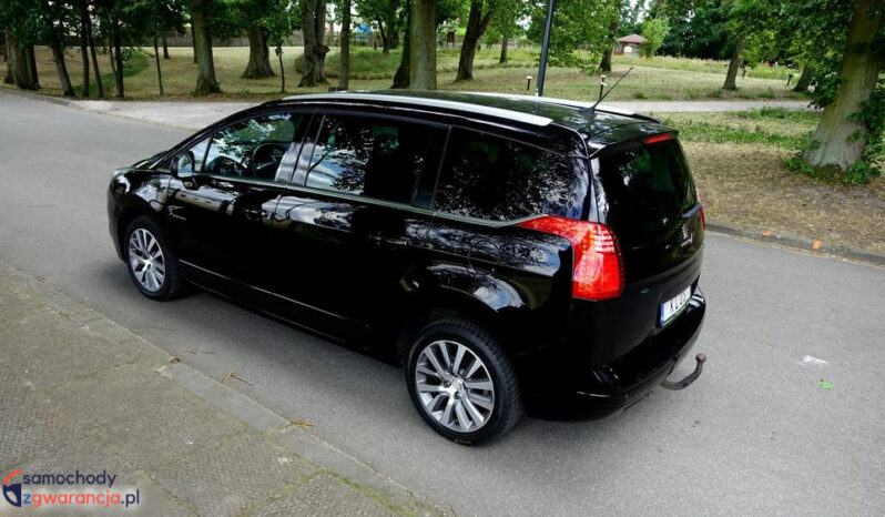 PEUGEOT 5008  | FWD (przód) | Manualna | 156 KM | Czarny full