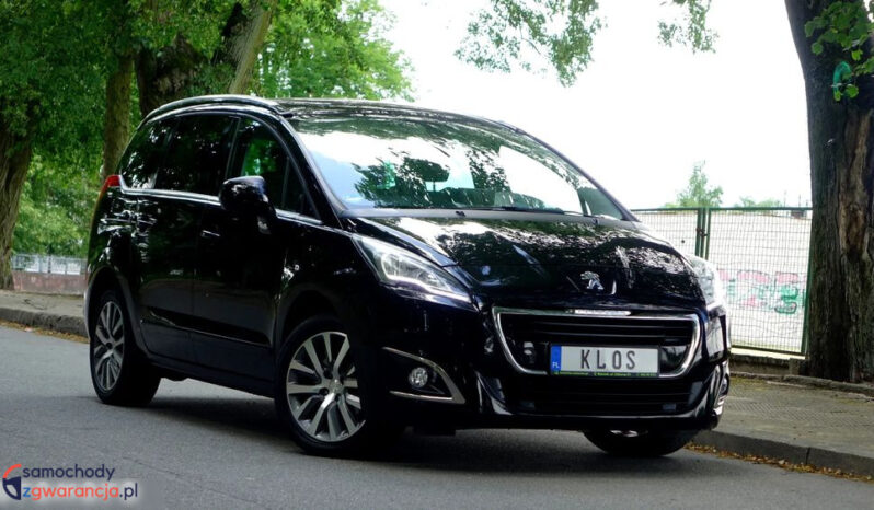 PEUGEOT 5008  | FWD (przód) | Manualna | 156 KM | Czarny full