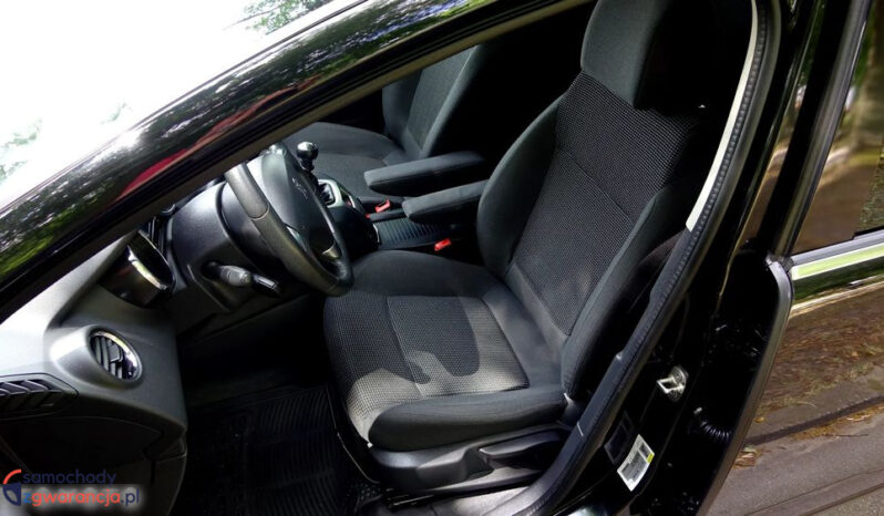 PEUGEOT 5008  | FWD (przód) | Manualna | 156 KM | Czarny full