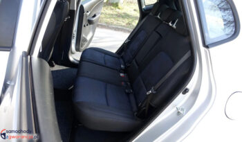 HYUNDAI ix20  | FWD (przód) | Manualna | 90 KM | Srebrny full