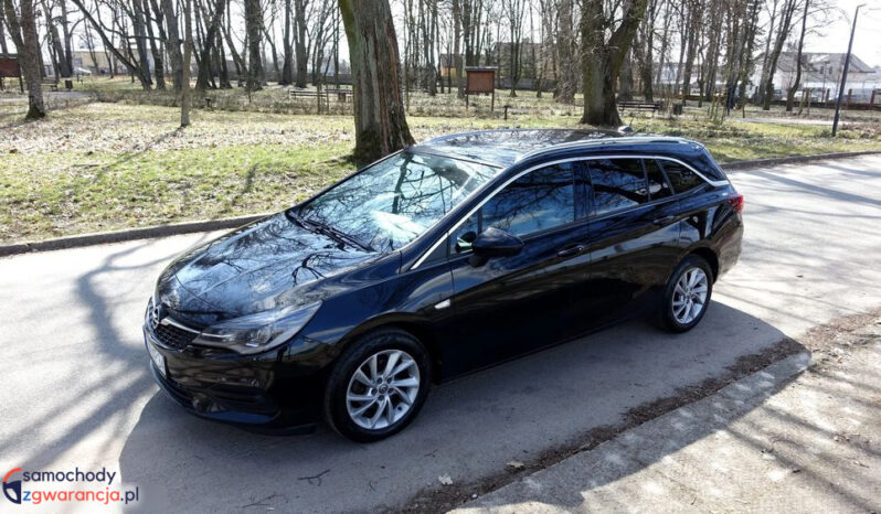 OPEL Astra | FWD (przód) | Manualna | 122 KM | Czarny full
