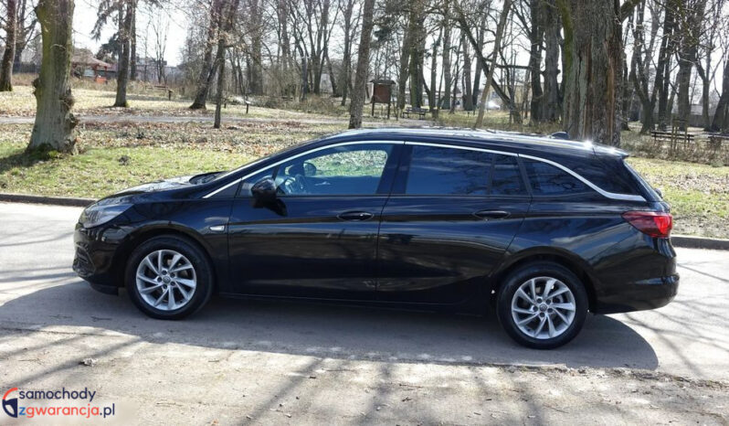 OPEL Astra | FWD (przód) | Manualna | 122 KM | Czarny full