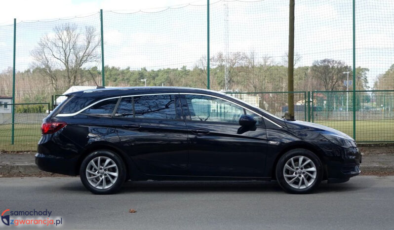 OPEL Astra | FWD (przód) | Manualna | 122 KM | Czarny full