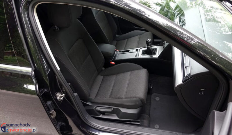 VOLKSWAGEN Passat  | FWD (przód) | Manualna | 150 KM | Czarny full