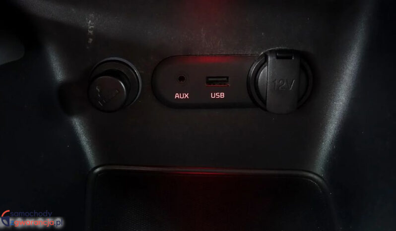 KIA Ceed  | przedni | Manualna | 135 KM | Brązowy full