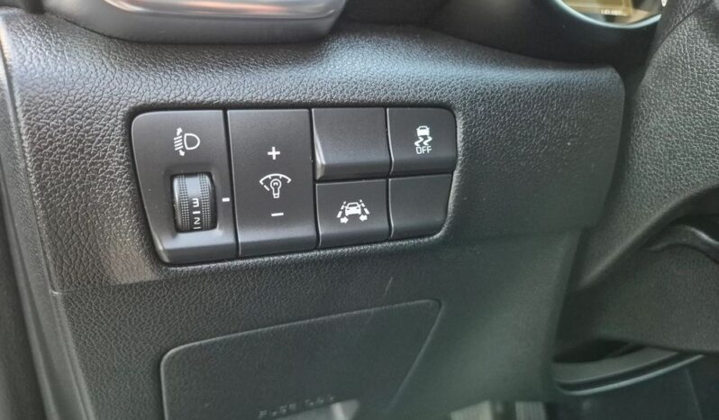 KIA Sportage  | FWD (przód) | Manualna | 132 KM | Biały full