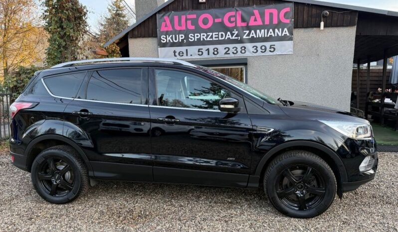Ford Kuga | 4×4 (stały) | Automatyczna | 182 KM | Czarny full