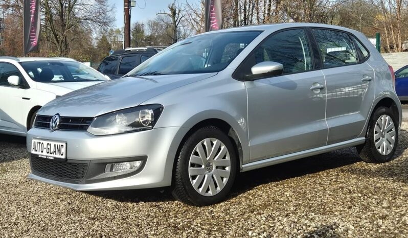 VOLKSWAGEN Polo  | FWD (przód) | Manualna | 90 KM | Srebrny
