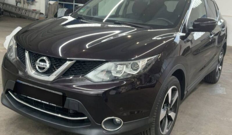 Nissan | 2015 | 1618Cm3 | 137727 Km