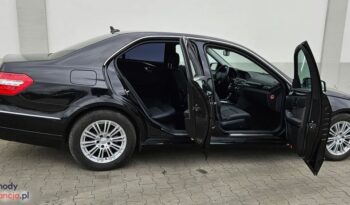 MERCEDES-BENZ Klasa E | RWD (tył) | Automatyczna | 184 KM | Czarny full