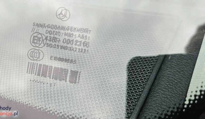 MERCEDES-BENZ Klasa E | RWD (tył) | Automatyczna | 184 KM | Czarny full