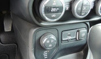JEEP Renegade  | 4×4 (doł. automatycznie) | Automatyczna | 140 KM | Czarny full