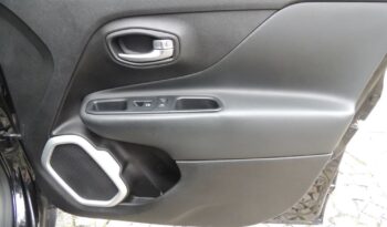 JEEP Renegade  | 4×4 (doł. automatycznie) | Automatyczna | 140 KM | Czarny full