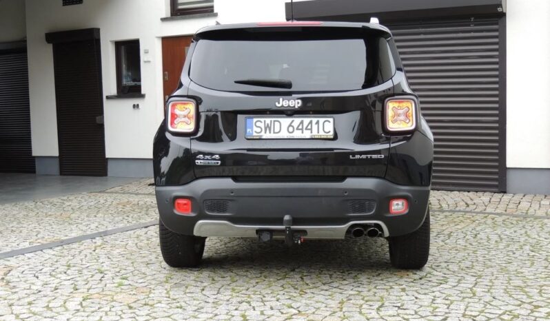 JEEP Renegade  | 4×4 (doł. automatycznie) | Automatyczna | 140 KM | Czarny full