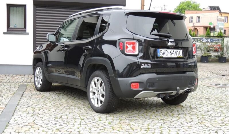 JEEP Renegade  | 4×4 (doł. automatycznie) | Automatyczna | 140 KM | Czarny full