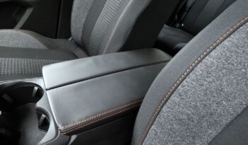 PEUGEOT 5008  | FWD (przód) | Manualna | 130 KM | Inny kolor full