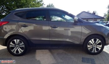 HYUNDAI ix35  | FWD (przód) | Manualna | 135 KM | Brązowy full