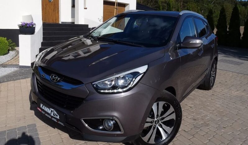 HYUNDAI ix35  | FWD (przód) | Manualna | 135 KM | Brązowy full