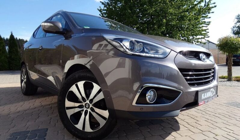 HYUNDAI ix35  | FWD (przód) | Manualna | 135 KM | Brązowy full